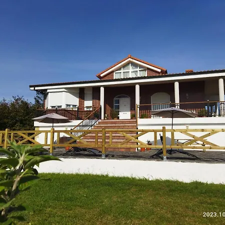 Avellanos De Santillana Queveda