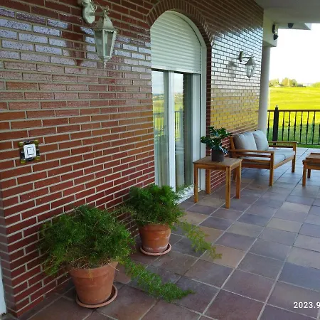 Avellanos De Santillana بيت للعطل كيفيدا