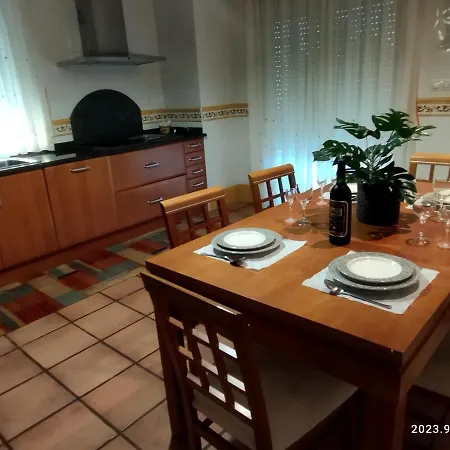 بيت للعطل Avellanos De Santillana *