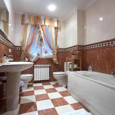 Avellanos De Santillana *