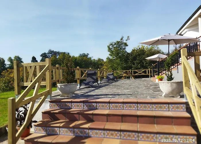 Avellanos De Santillana Hébergement de vacances *