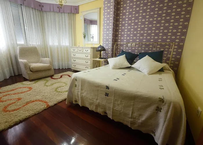 Avellanos De Santillana