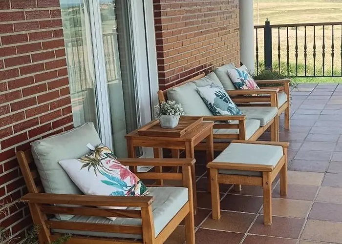 Avellanos De Santillana * Queveda